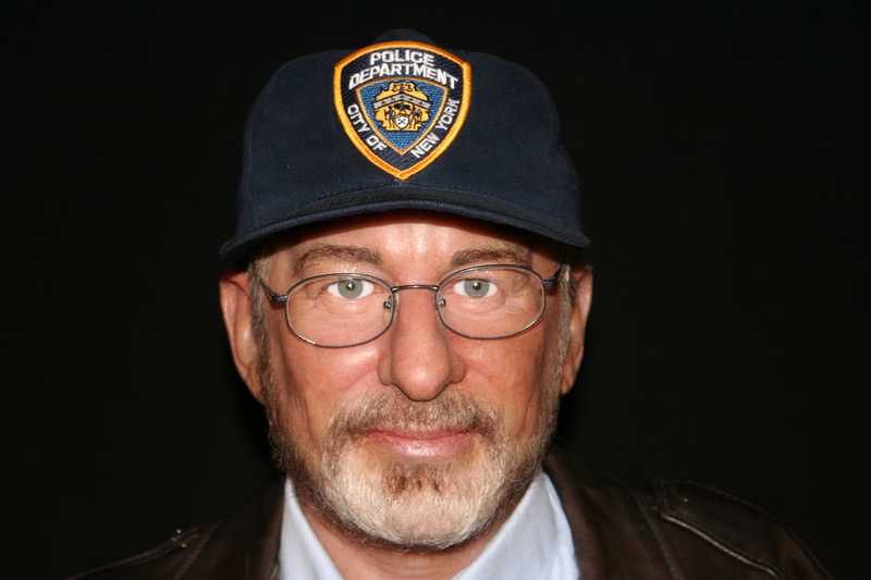 Спилберг снимает фильм о компьютерной игре Спилберг снимает фильм о компьютерной игре